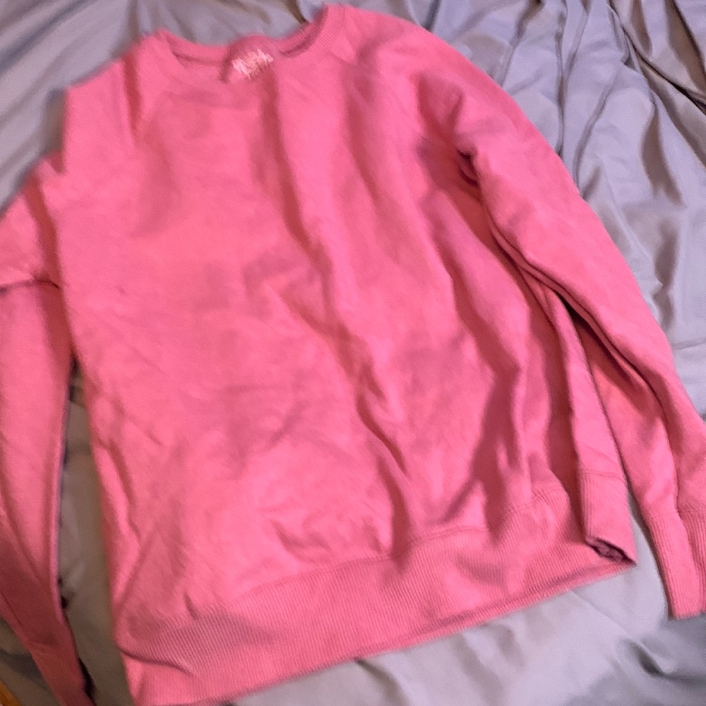 Pink long sleeve sweater 💕